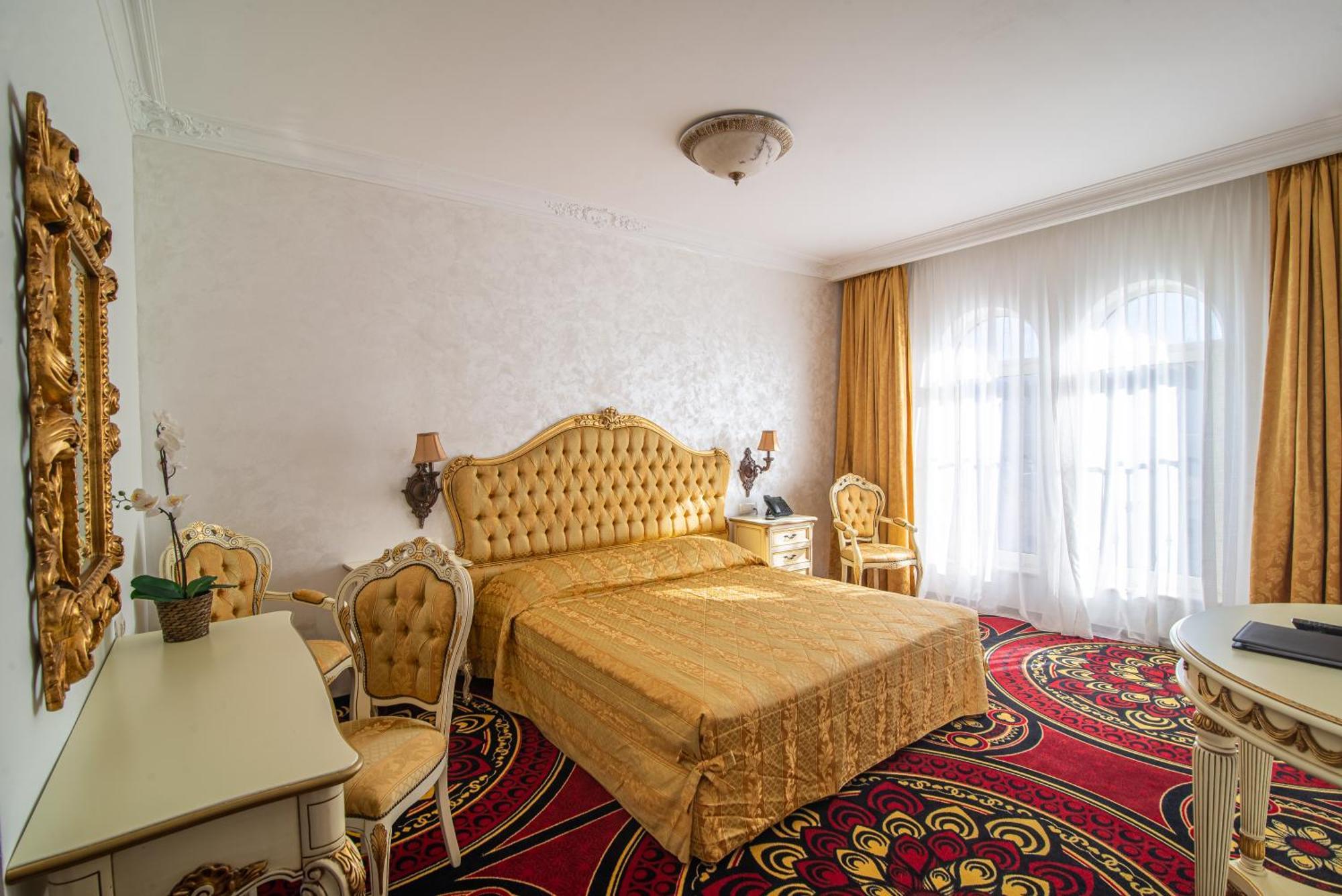 Hotel Casino & Admiral Skofije