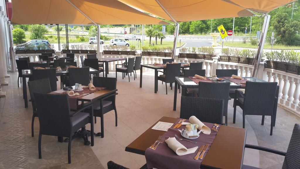 Hotel Casino & Admiral Skofije 4*