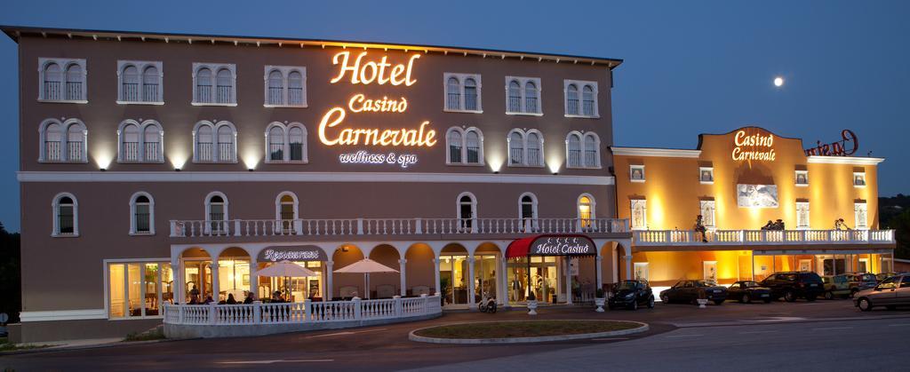 Casino & Admiral Skofije Hotel